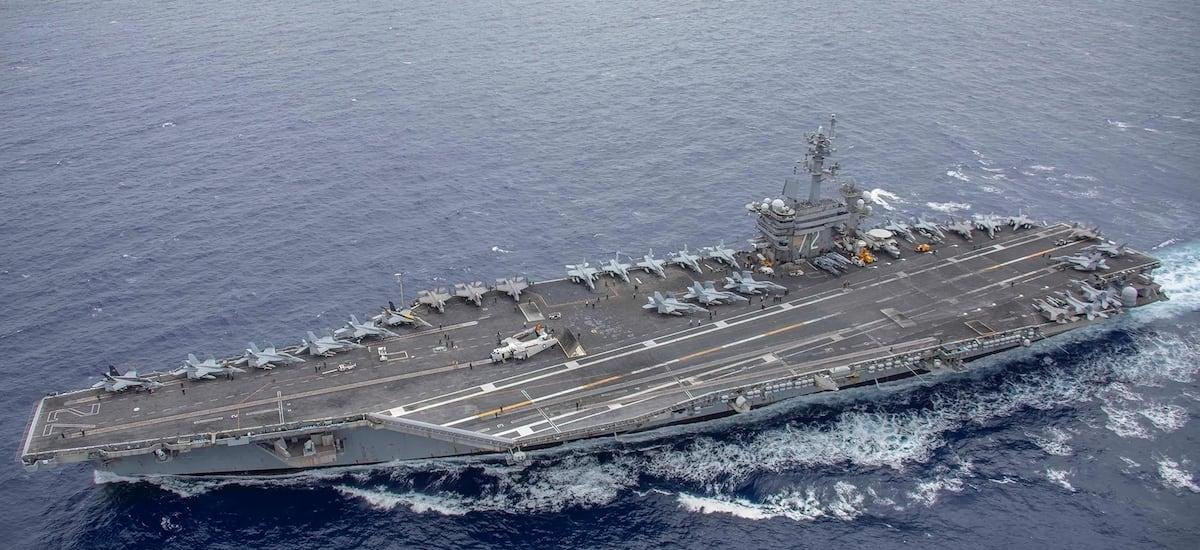 Estados Unidos derriba un dron iraní que se aproximaba al portaaviones USS Abraham Lincoln