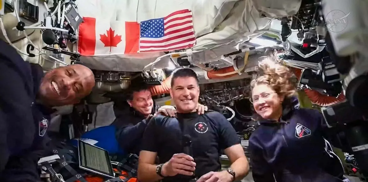 ¡Históricos! Astronautas de Artemis II se convierten en los humanos que viajaron más lejos de la Tierra