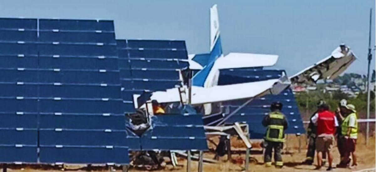 Avioneta cae con cinco personas en su interior en pleno Festival Aéreo de Quillota