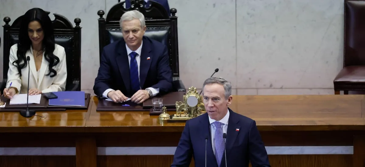 Alessandri rinde cuenta pública en la Cámara y destaca a Quiroz por “escuchar desde el PDG hasta el PPD” en debate de megarreforma