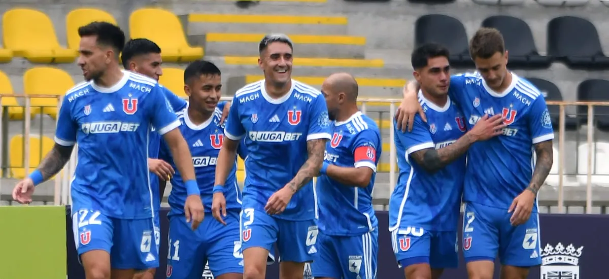 Se hizo pasar por jugador de La U para ingresar un lienzo: denuncian a exjugador azul en partido contra La Calera