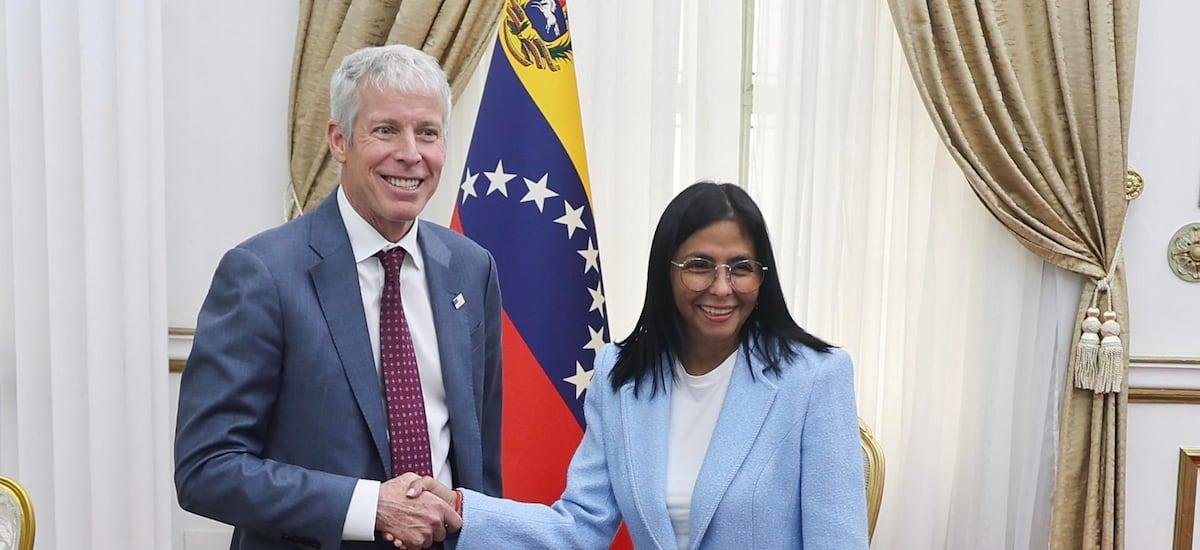 Delcy Rodríguez recibe en Caracas al secretario de Energía de EE.UU. para revisar los nuevos acuerdos petrolíferos con Venezuela