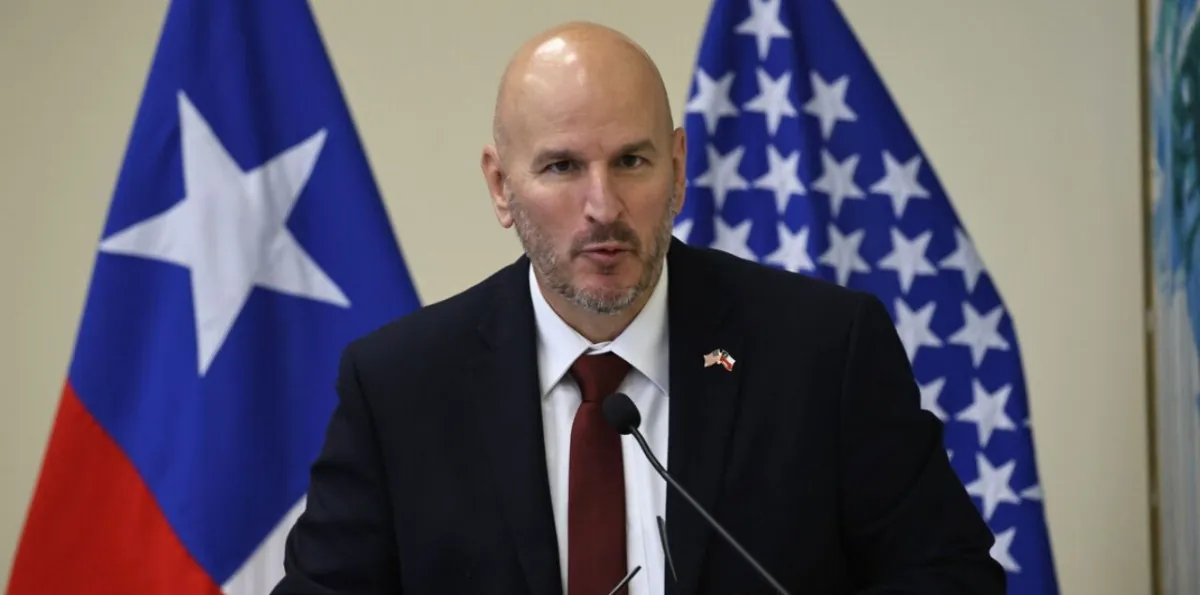 Tras entrevista: Cancillería cita a embajador de EEUU para que entregue antecedentes de inteligencia sobre el estallido social