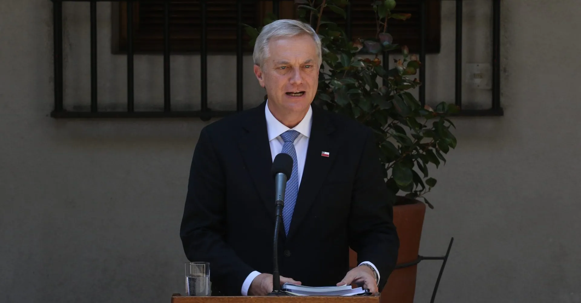 Kast visita zonas afectadas por incendios en el Biobío y prepara anuncio de Ley de Reconstrucción Nacional