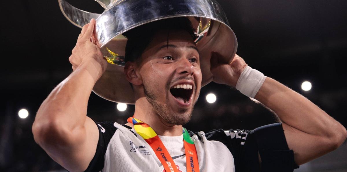 Angel Romero encamina su fichaje en Boca Juniors