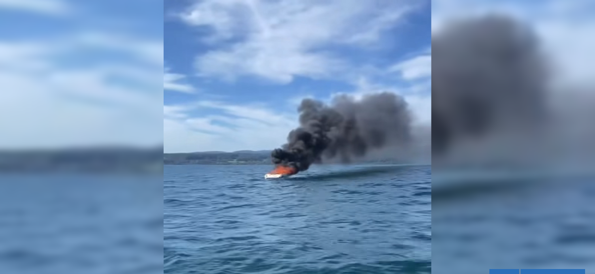 Investigarán incendio y hundimiento de embarcación en lago Villarrica: 8 tripulantes rescatados