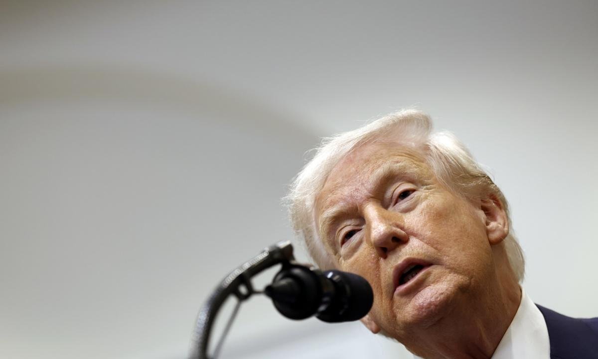 Donald Trump anula dictamen de Barack Obama que estableció que gases de efecto invernadero son nocivos