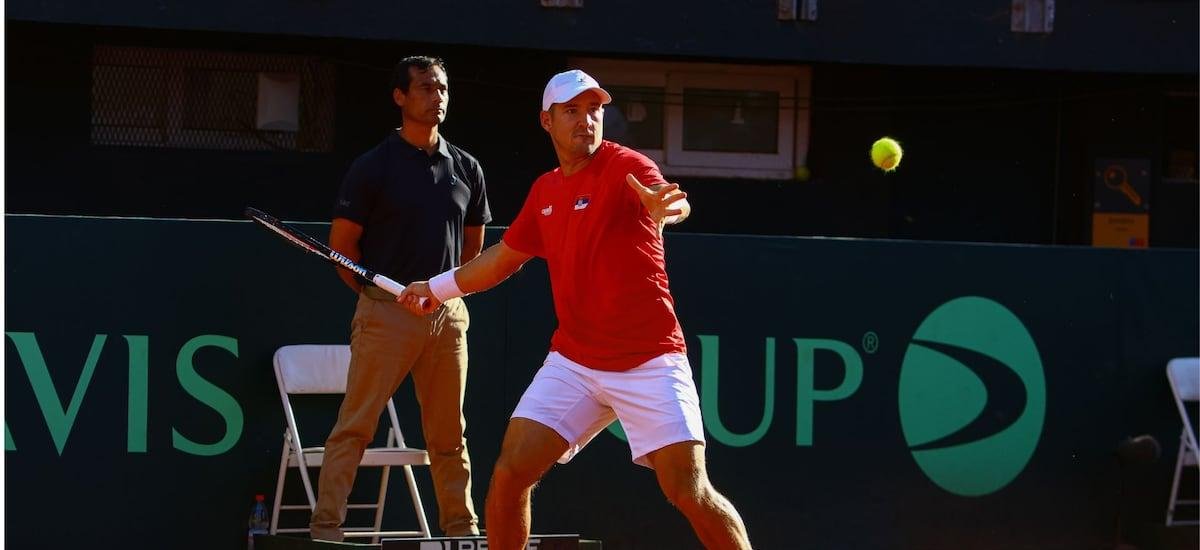 Las quejas de Serbia tras inclinarse ante Chile en la primera jornada de Copa Davis: “Sabíamos que no habría juego limpio”