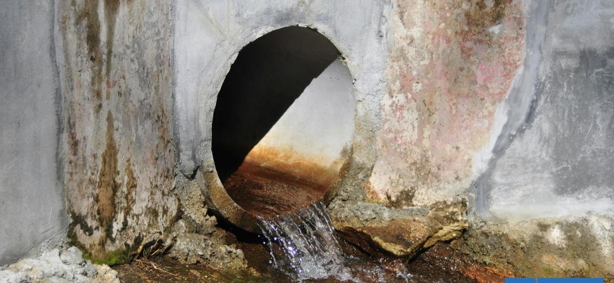 Estudio de aguas residuales revela alza de más de 1,000% en consumo de cocaína en la región del Biobío