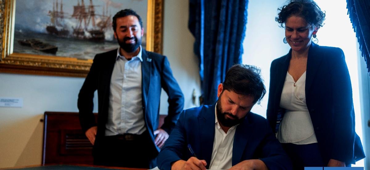 Boric firma su último decreto y crea dos enormes parques marinos para la conservación oceánica