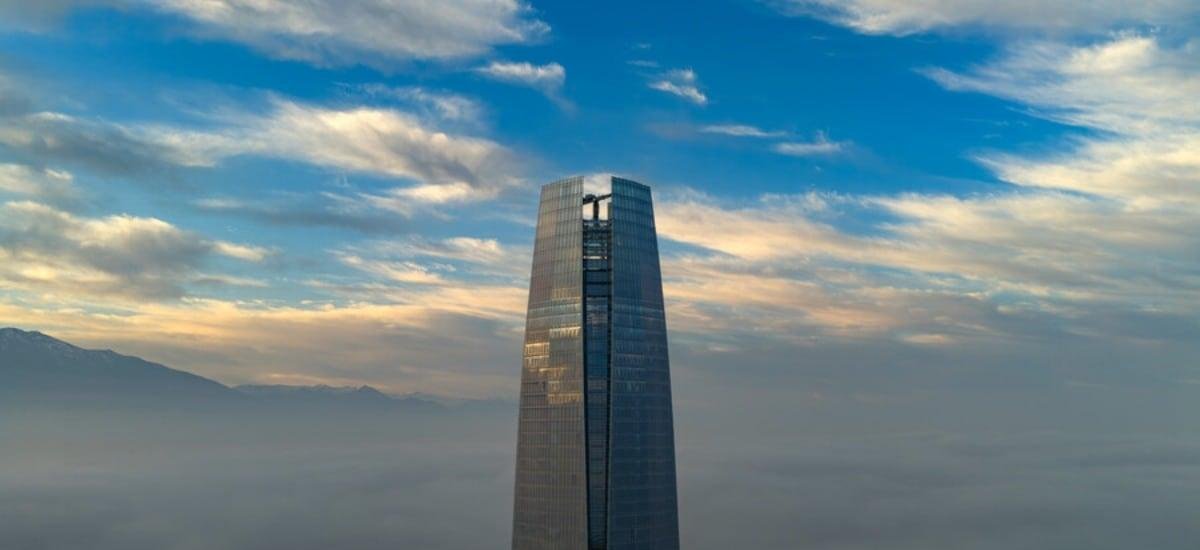 Ocupación de oficinas del Costanera Center supera el 80% y el high rise concentra la vacancia
