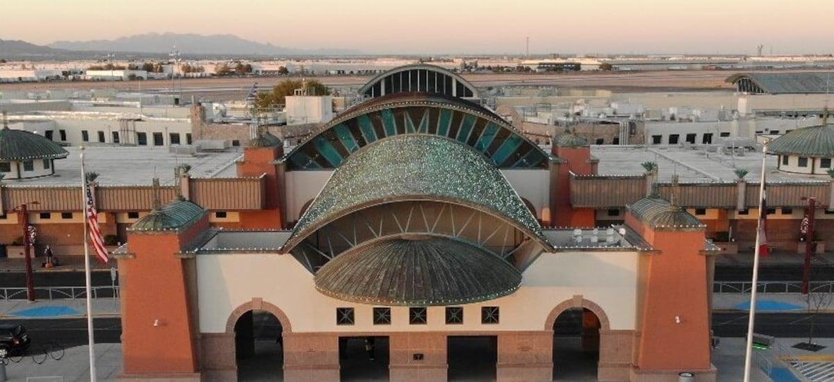 EE.UU. afirma que neutralizó drones de narcos mexicanos que obligaron a cerrar aeropuerto de El Paso