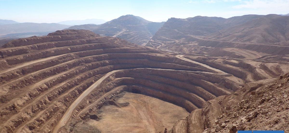 Mina Mantoverde ofrece acuerdo con millonario bono y sindicato en huelga acusa "oferta castigo"