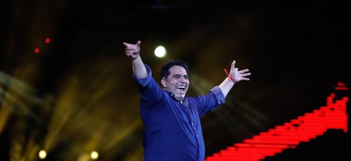 “No sé qué mierda pasa allá arriba”: la vez que Rafael Araneda salvó a Rodrigo Villegas en su debut en la Quinta Vergara - La Cuarta