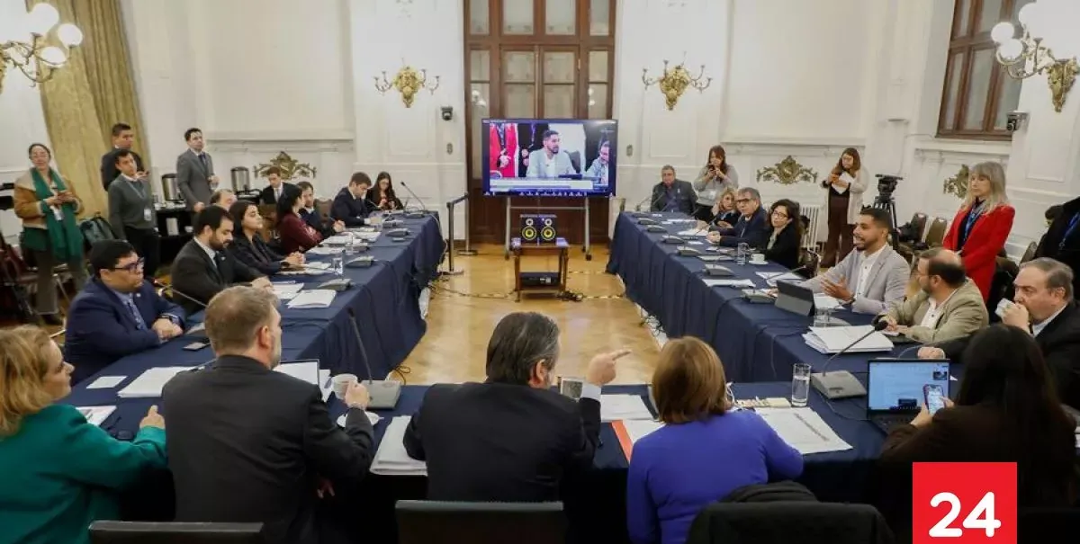 Comisión de Hacienda de la Cámara aprueba en general megarreforma del Gobierno