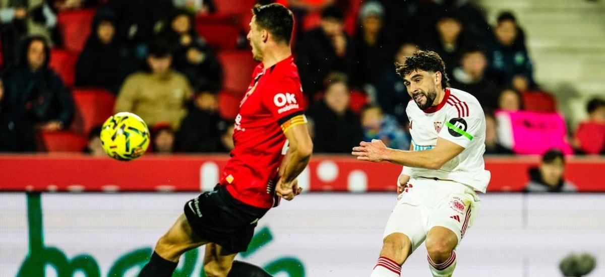 Con Suazo como capitán y el regreso de Alexis Sánchez: el Mallorca golea a un Sevilla que se acerca a puestos de descenso