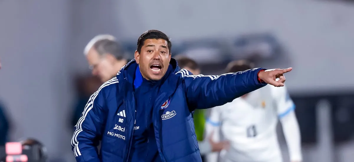 Unos hermanos en la lista: los cinco jugadores extranjeros que Córdova visitó en Europa pensando en el futuro de la Roja