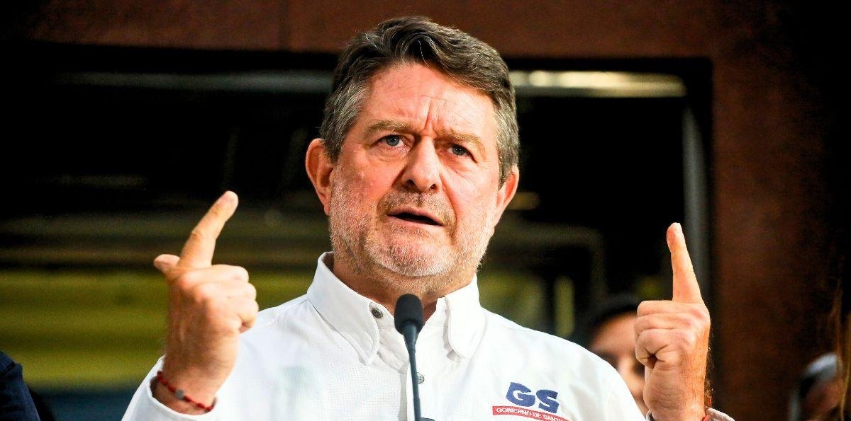 Orrego llamó a investigar a la Fiscalía de Antofagasta por “montar un caso falso contra una autoridad inocente”