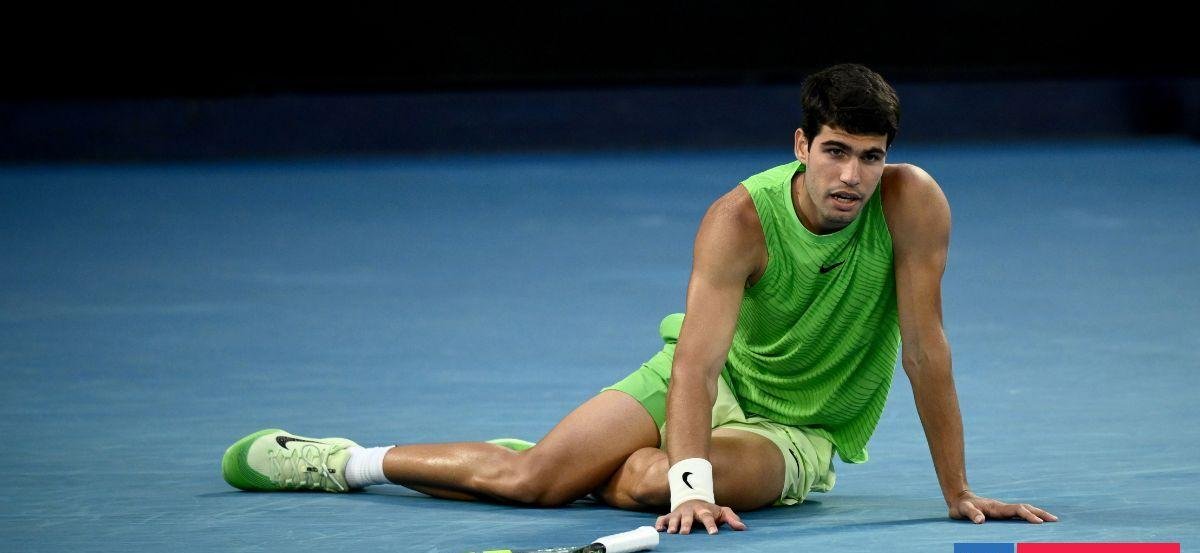 Un épico Alcaraz vence a Zverev y jugará final del Australian Open: español sufrió calambres y vómitos