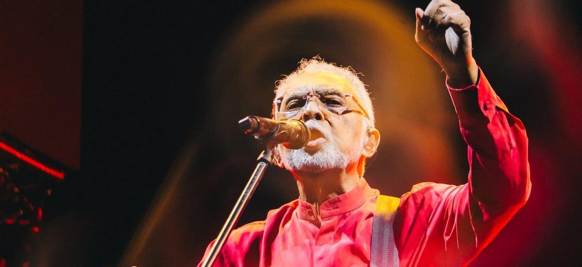 La grave enfermedad que Gilberto Gil transformó a en una celebración musical de la vida