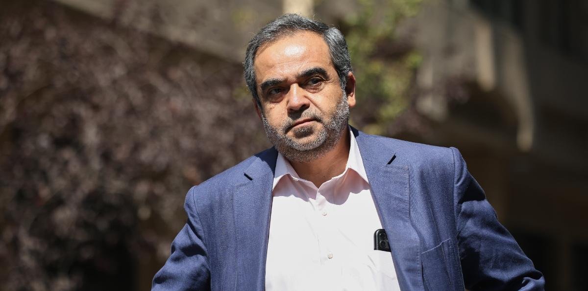 Quintana llama a mantener diálogo permanente entre partidos como futura oposición