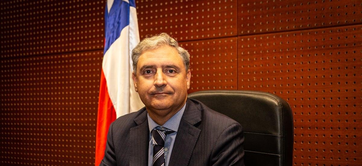 Fernando Guzmán, juez de garantía: “Adentro de las cárceles se instaló un vacío de poder estatal”
