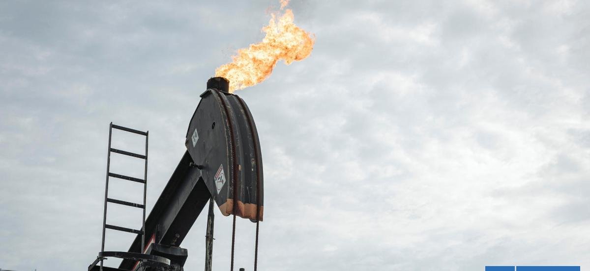 El barril de petróleo sube con fuerza por máxima tensión en Medio Oriente tras los ataques a Irán