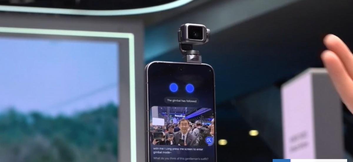 Robot Phone: presentan primer smartphone robótico con IA ideal para los con "mal pulso"