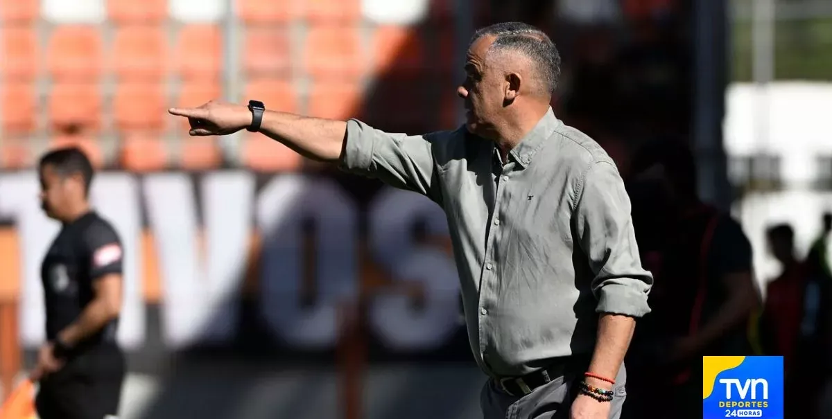 "Agradecemos el esfuerzo y el compromiso": El nuevo técnico despedido en el fútbol chileno