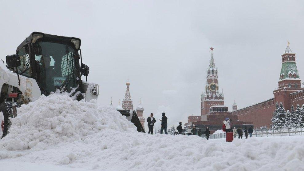 [Fotos] La capa de nieve en Moscú alcanza los 62 centímetros