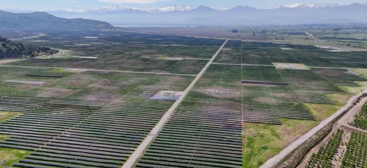 Española Grenergy logra financiamiento por más de US$300 millones para proyecto en Chile - La Tercera