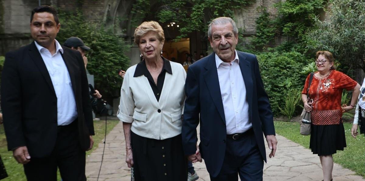 "Estable dentro de su gravedad": Actualizan estado de Marta Larraechea tras picadura de abeja que le provocó shock anafiláctico