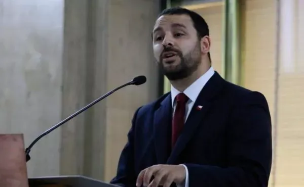 "No consumo drogas": exsubsecretario de Hacienda tras dar positivo en test de drogas
