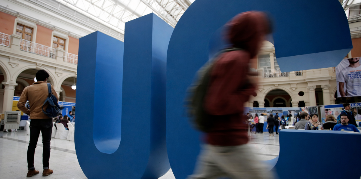 Universidad Católica aumentará un 25% su inversión en ayudas estudiantiles para 2026