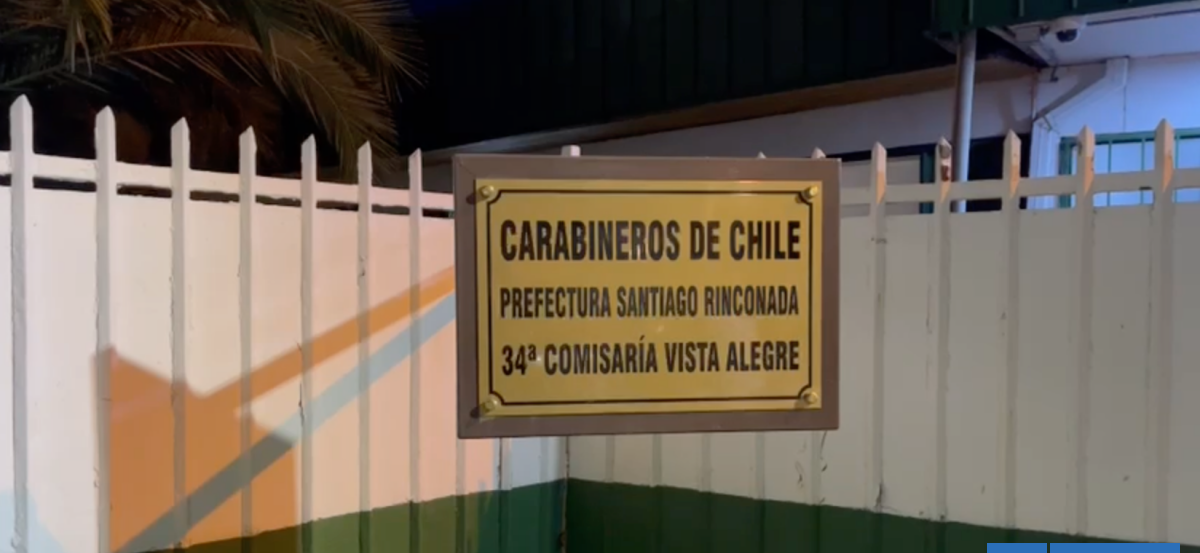 Detenido arrebató arma a carabinero y disparó dentro de una comisaría en Cerrillos