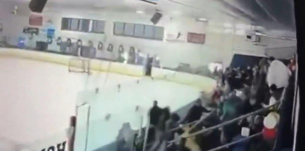 VIDEO – Tiroteo en medio de partido de hockey escolar en Estados Unidos: dos muertos y tres heridos