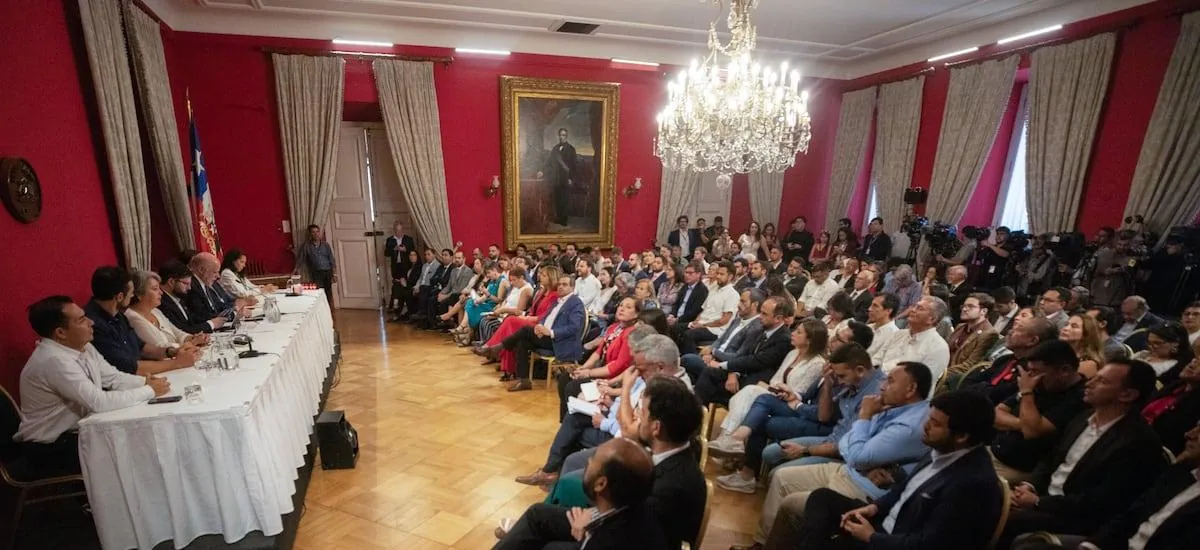 DC se suma a la derecha en la Cámara y profundiza desorden y fractura opositora