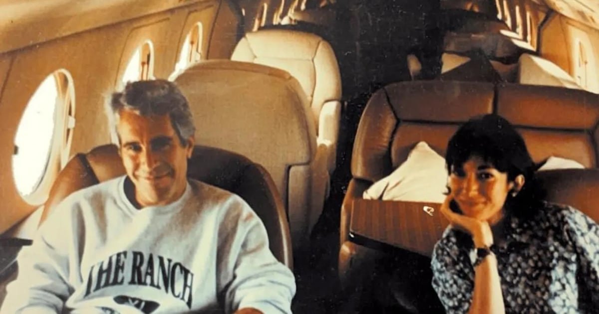 Dos legisladores de EE.UU. hallan a seis presuntos cómplices más en los archivos de Epstein