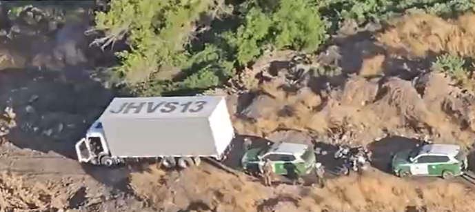 Persecución interregional: Operativo recupera camión robado con 18 toneladas de paltas