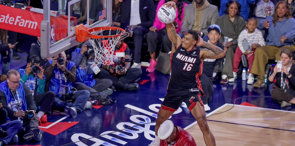 [VIDEO] Keshad Johnson conquistó el concurso de clavadas de la NBA