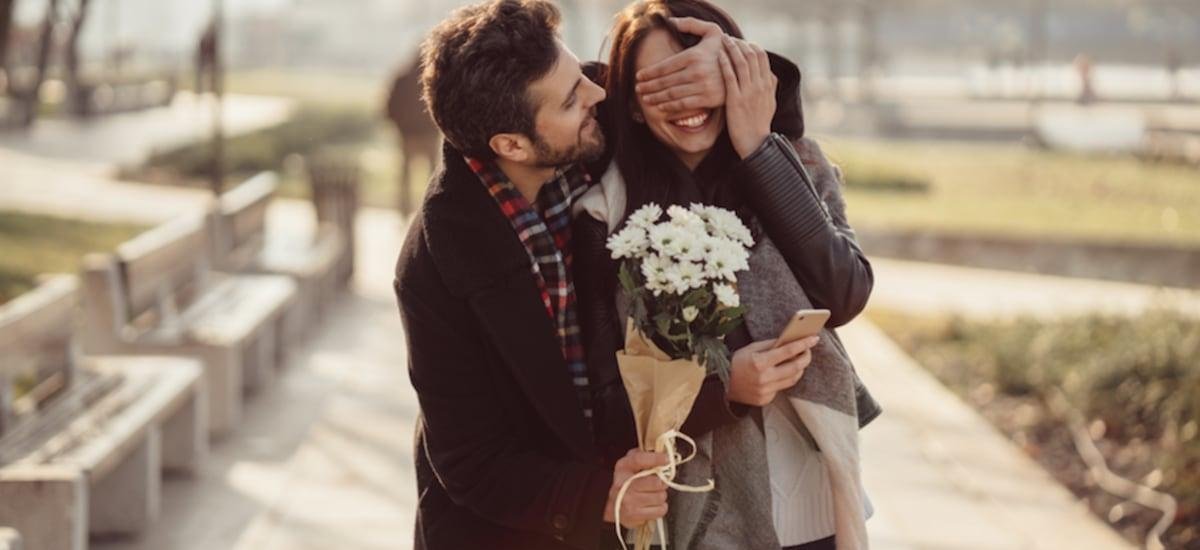 Desde un evento de Bridgerton hasta un recorrido por la historia del jazz: 5 actividades para celebrar San Valentín - La Tercera