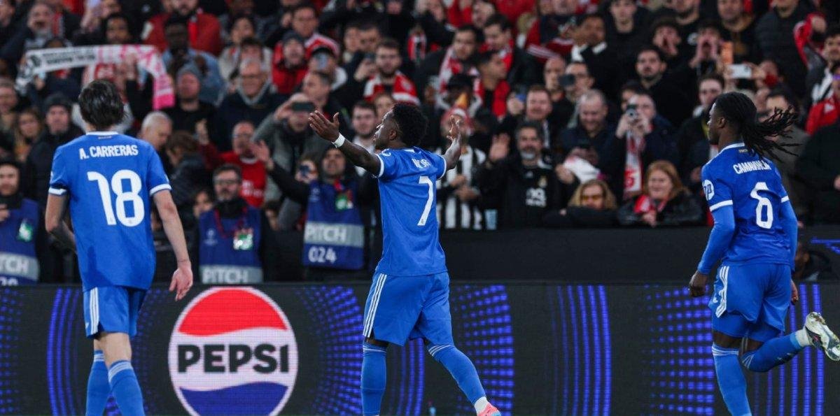 Real Madrid venció en historiado encuentro a Benfica y se acercó a los octavos de la Champions