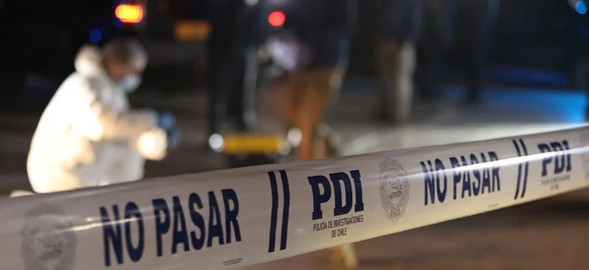 Investigan femicidio con arma de fuego en La Pintana: victimario está detenido