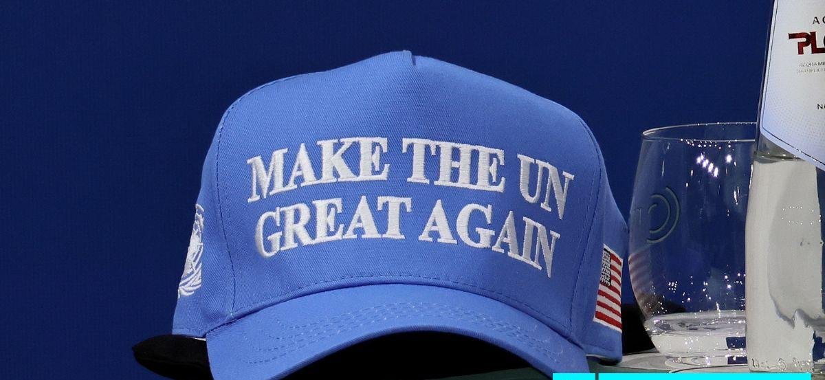 La señal de Trump: la gorra que encendió las alarmas y amenaza candidatura de Bachelet a la ONU