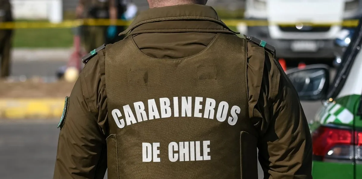 Denuncian que Carabineros desnudó a escolares frente a sus compañeros en un colegio de Chiloé