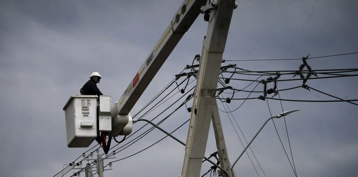 Cortes de luz en la RM este miércoles de 8 julio: Doce comunas estarán hasta siete horas sin suministro eléctrico