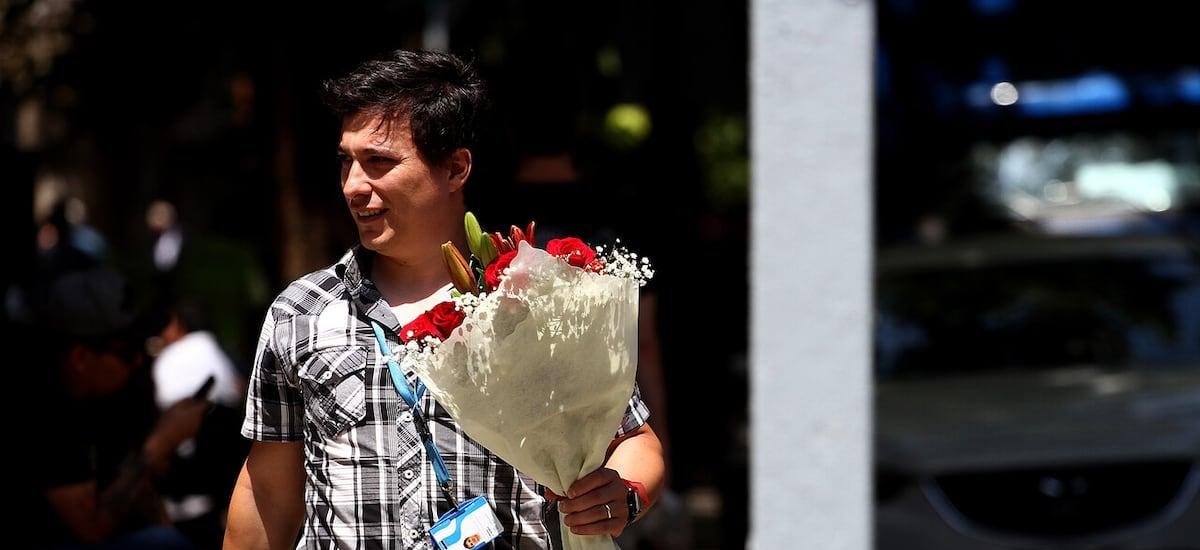 Flores para San Valentín: aumentan las importaciones y comercio se prepara - La Tercera