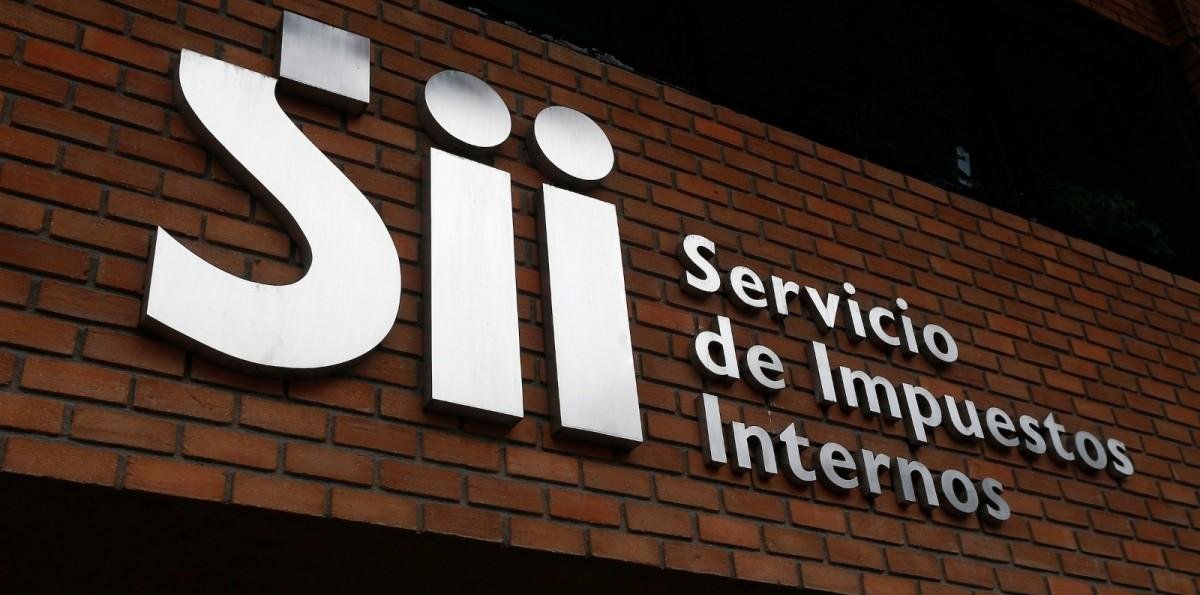 Tenían 20 empresas "fantasmas": SII se querella contra dos empresarios chinos por fraude al fisco en más de $310 millones