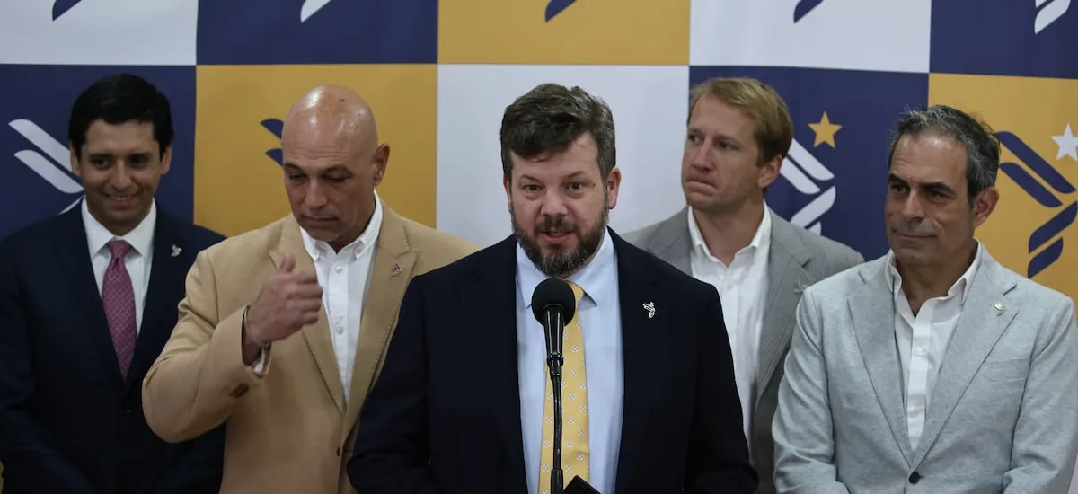 Por “cirugía exprés”: PNL anuncia que impulsará acusación constitucional contra exministra Aguilera - La Tercera