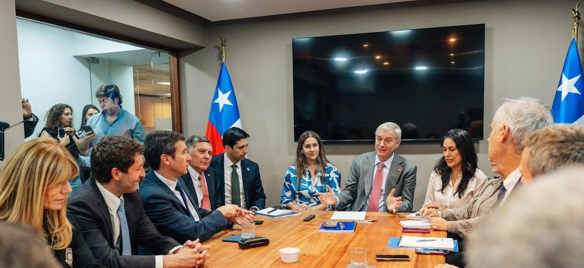El nudo que complica la conformación del comité político de Kast